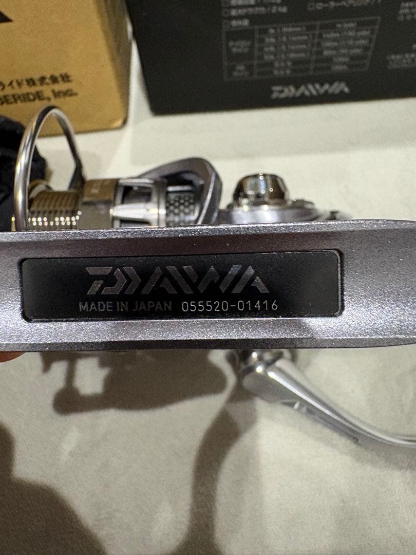 美品 ダイワ 12イグジスト 2004H ハイギア　アクリスタ　エリアトラウト