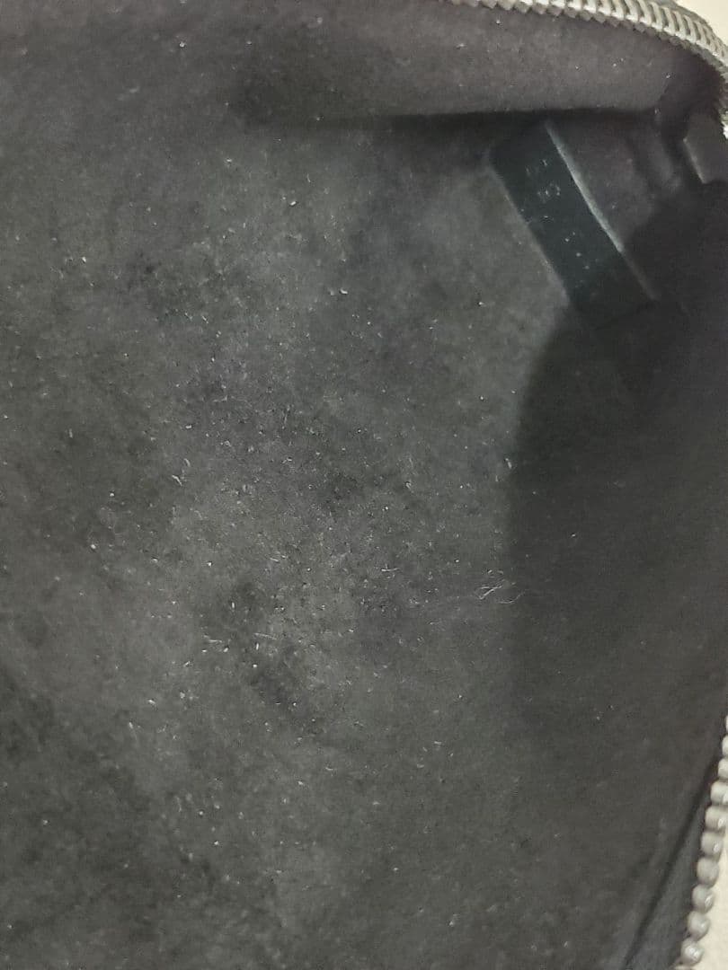 ルイヴィトン トゥルースエリザベット ペンケース