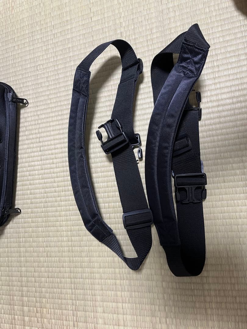 UDGレコードバッグ　UltimateSlingBagTrolleyDeLuxe