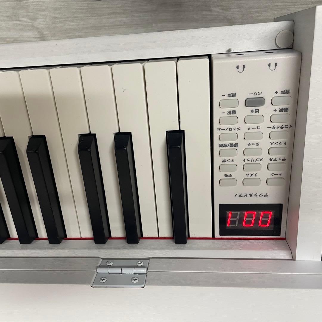 IKTMIアップライト型　88鍵盤電子ピアノ　ホワイト　直接引取歓迎　S1300