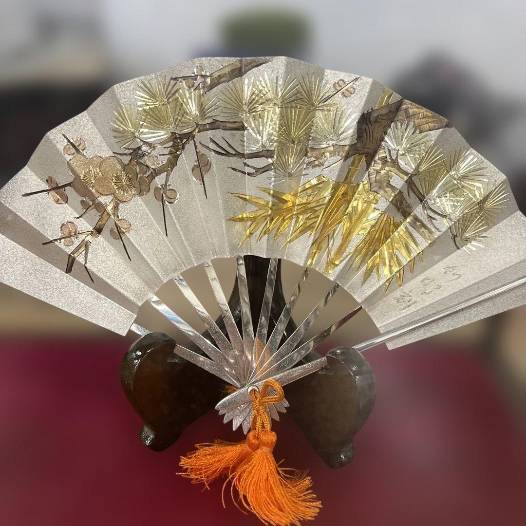 217 純銀製　扇子額飾り