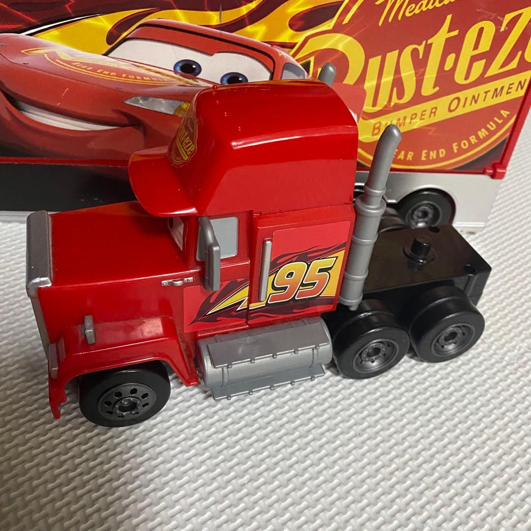 【廃盤】カーズ トラック 24台収納　たくさんのせよう! 大きなマックトレーラー