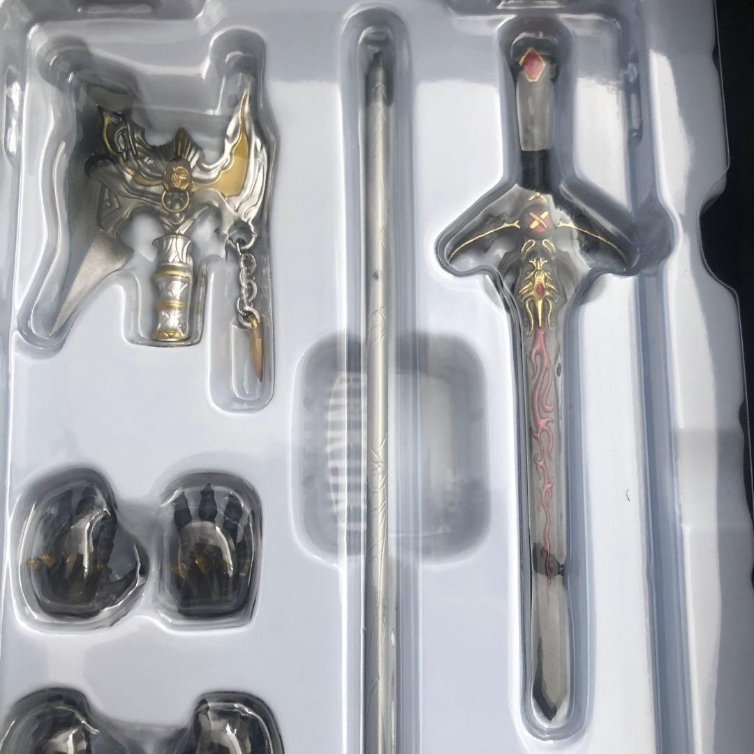 d*9様 真骨彫　暗黒騎士キバ　figuarts 牙狼　フィギュアーツ