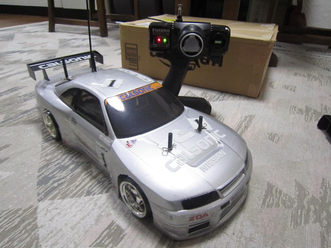 完全動作品 1/10 タミヤ スカイライン GT-R (R33) TT-01