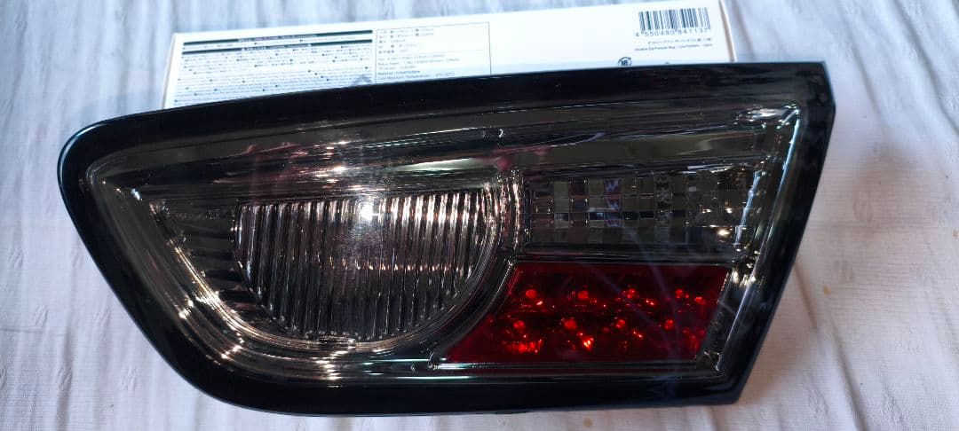 ランサーエボリューションX LEDテールライト 赤 スモークレンズ