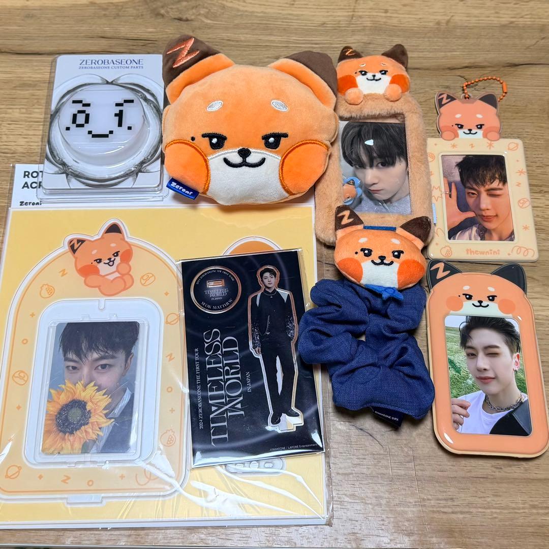 ゼベワン メテュ 公式グッズセット トレカホルダー キーホルダー アクスタ