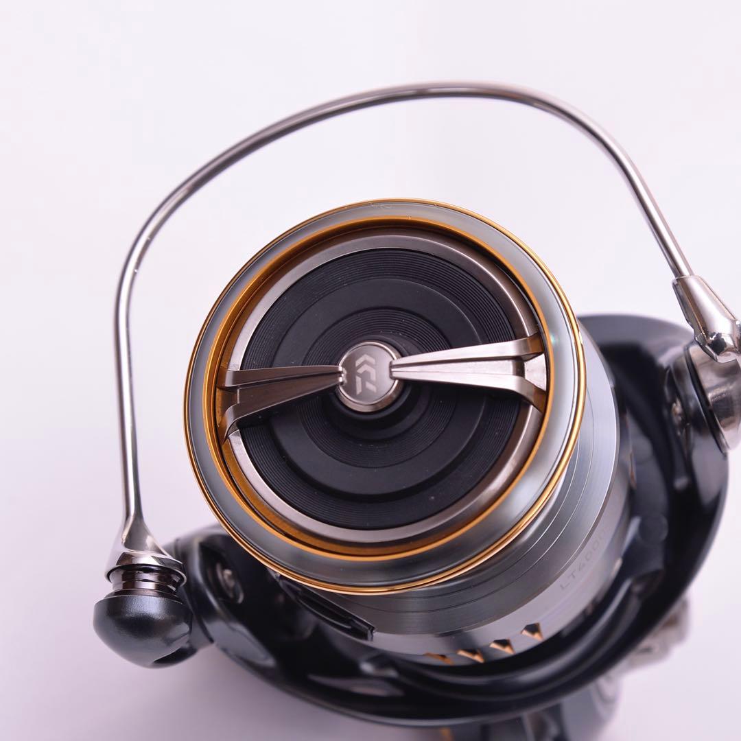 ダイワ エアリティ 4000XH スピニングリール