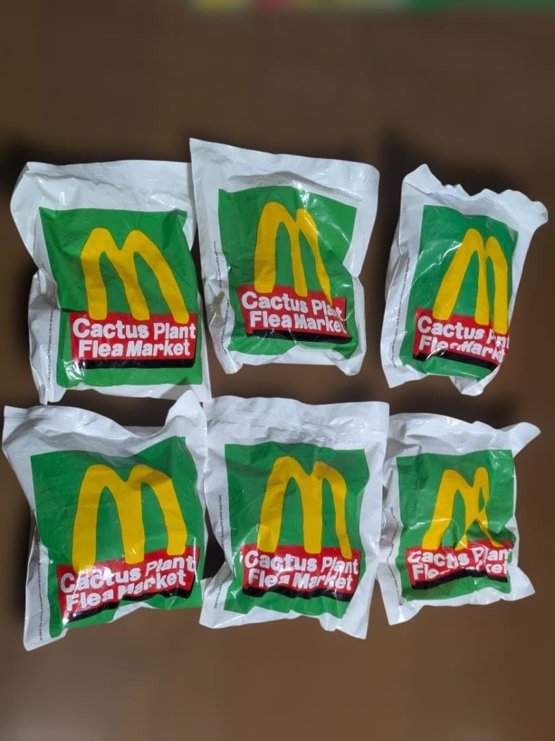 【未開封・全4種コンプ】マクドナルド × CPFM コラボフィギュア 6個セット