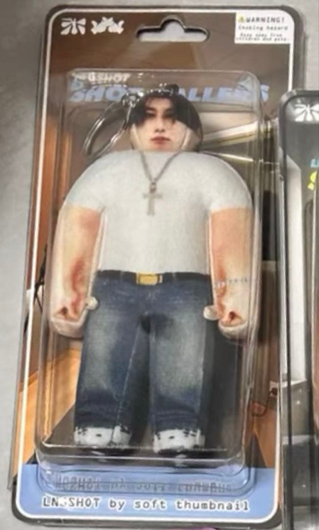 LNGSHOT ルイ 1st キャラクター キーホルダー キーリング