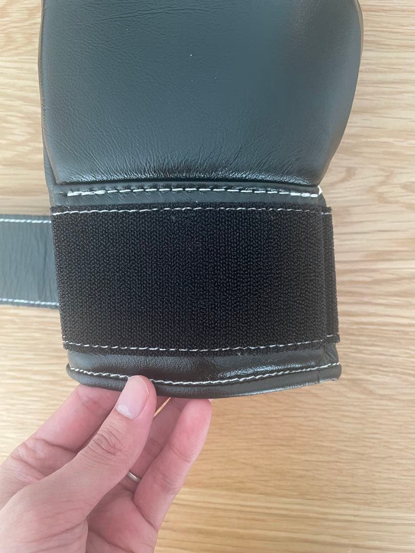 【即日発送】Winning ボクシンググローブ 8oz 黒