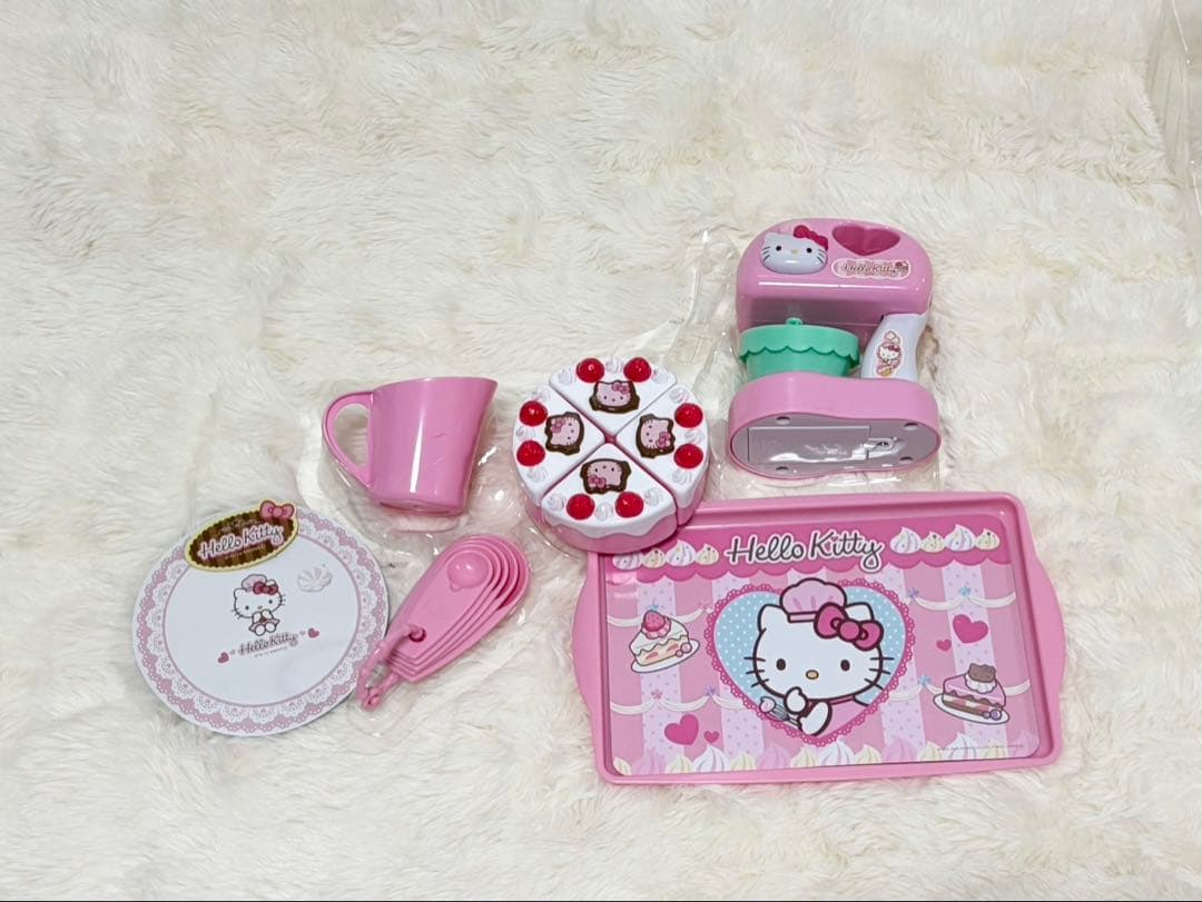 ハローキティ　スウィーツだいすき　すてきなパティシエールセット