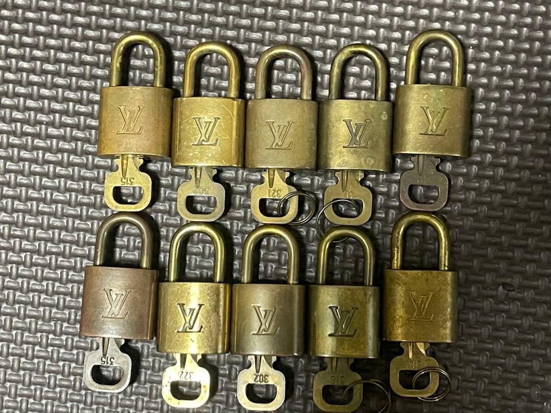 本物　ルイ・ヴィトン パドロック 10個セット 確認済み