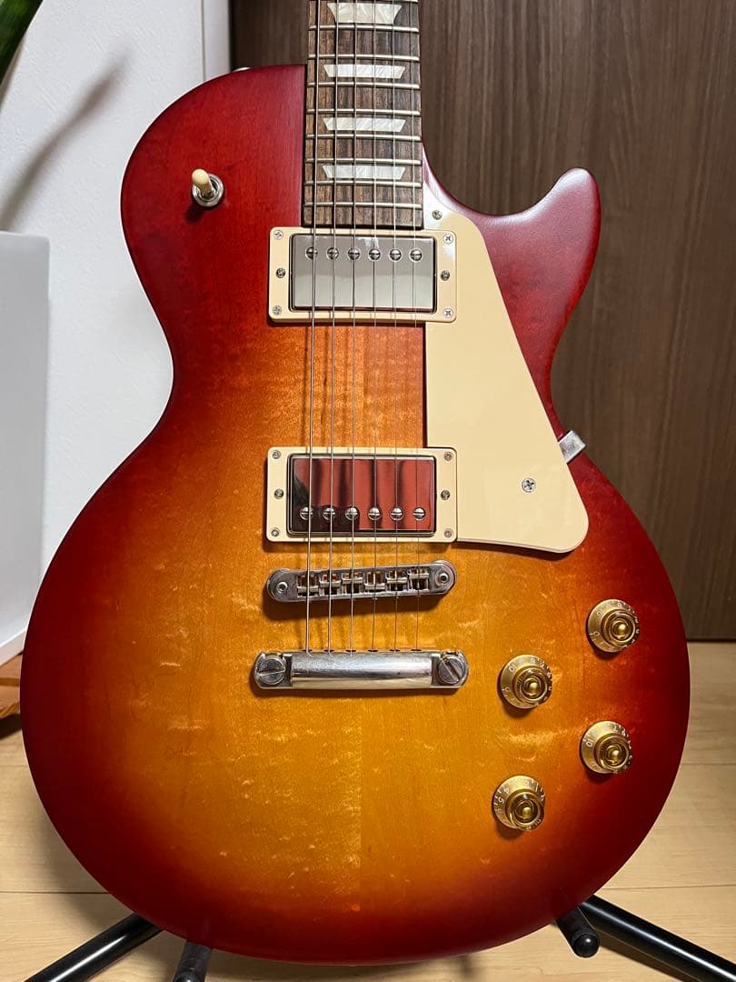 Gibson Les Paul Tribute サンバースト