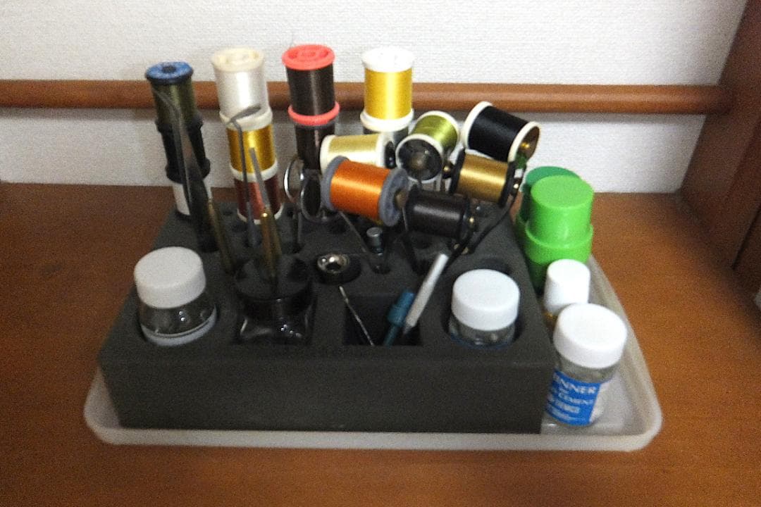 レンゼッティ トラベラーカムバイスぺディスタル＆フライタイイングツール