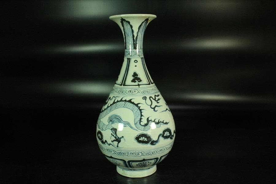 中国美術 青花霊芝雲龍紋 瓶(K-A860)