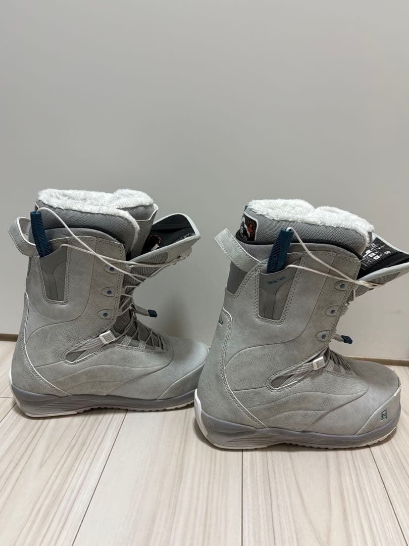 NITRO CROWN TLS 26-25スノーボードブーツ 23.0cm