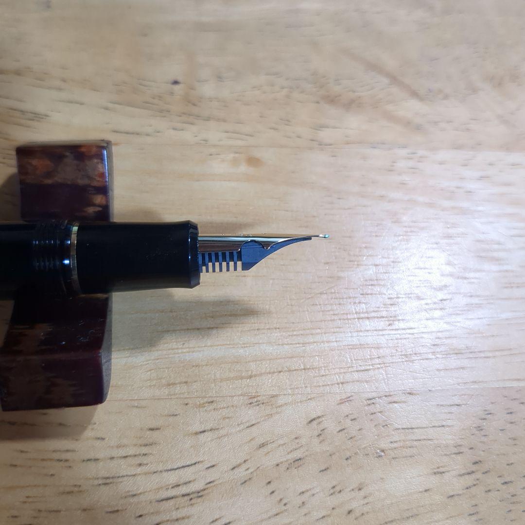 パイロット　カスタム742 フォルカン