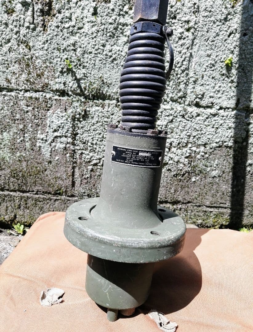 米軍　実物放出品 Hummer H1 アンテナホイップ＆マッチングコイルセット