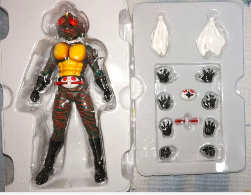 S.H.Figuarts 真骨彫製法 仮面ライダー4点セット 昭和ライダー