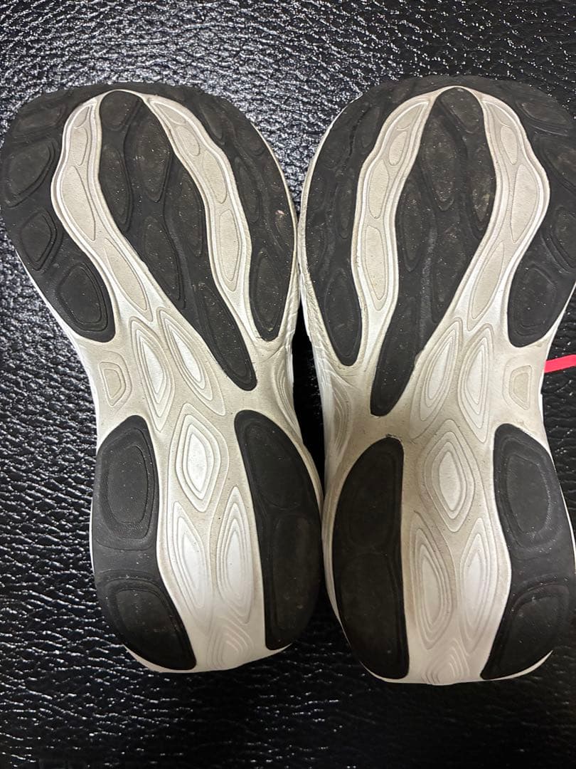 フレッシュフォームX1080V14（27.5cm）