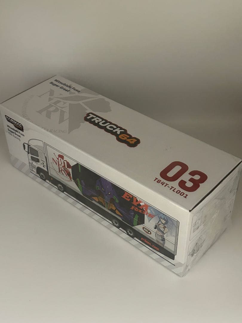 【新品】1/64 Mitsubishi Fuso EVA トラック ミニカー