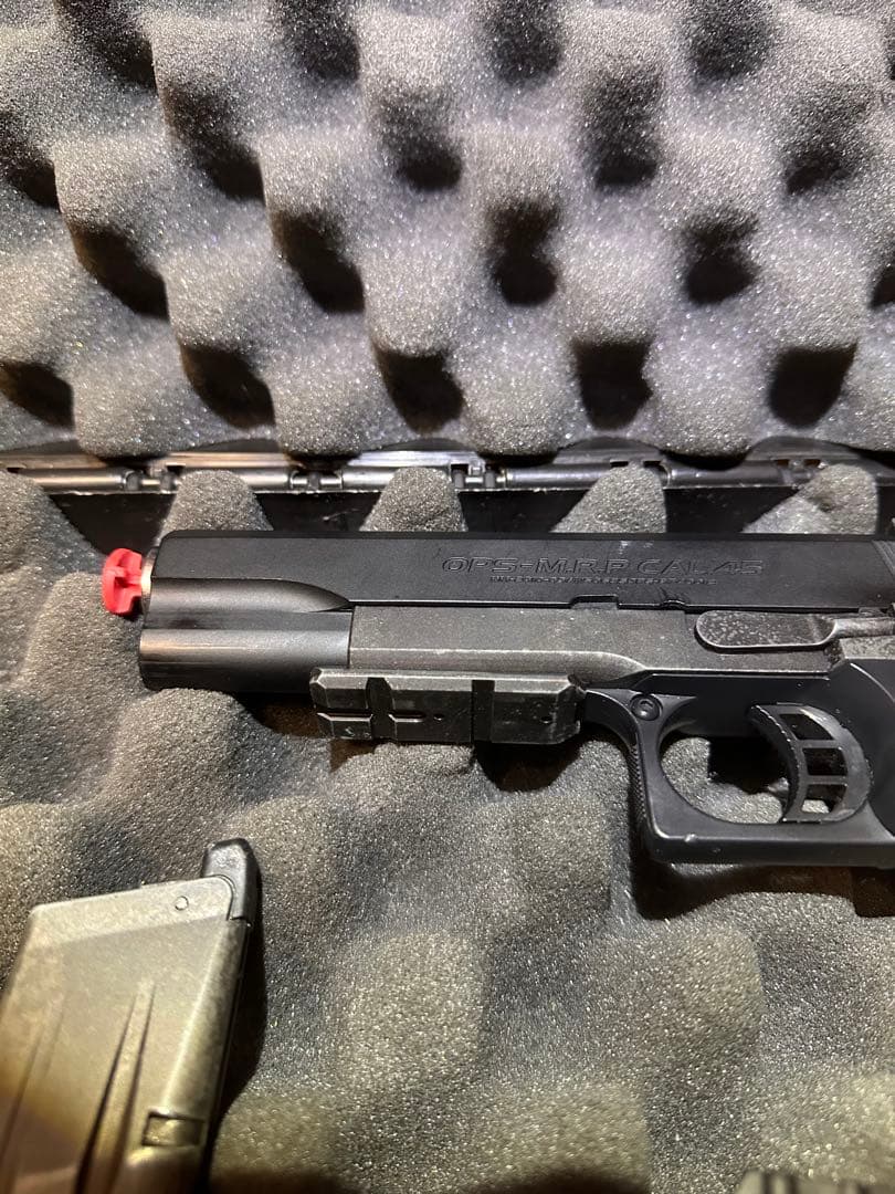 エアガン マガジン3本付き Surefireライト(レプ