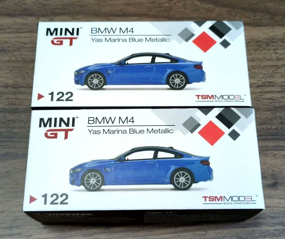 ミニカー MINI GT  M4 Yas Marina Blue llic