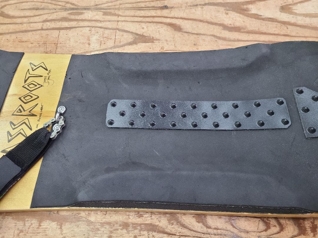 スノーボード JONES GRASSROOTS FLYING CARPET POWSURFER