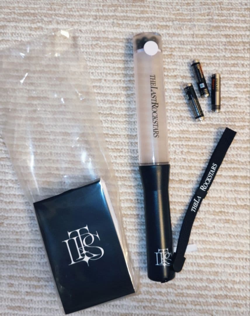 THE LAST ROCKSTARS VIP限定グッズ　＋３点