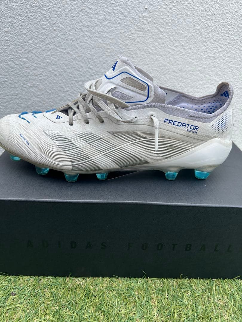 ※2足セット　adidas Predator サッカーシューズ