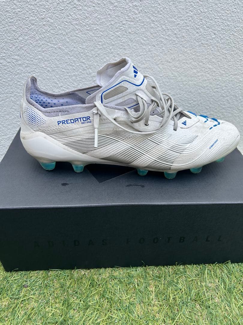 ※2足セット　adidas Predator サッカーシューズ