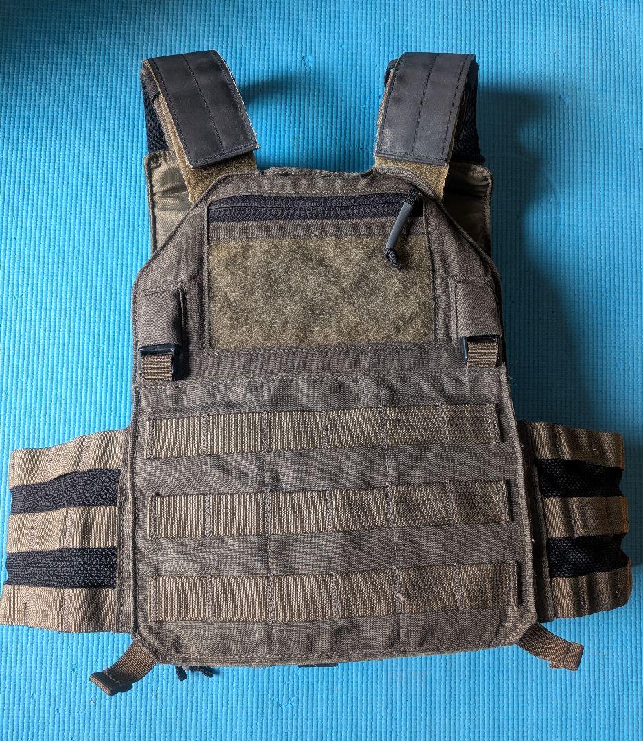 実物 LBX Tactical プレートキャリア マスグレー Mサイズ
