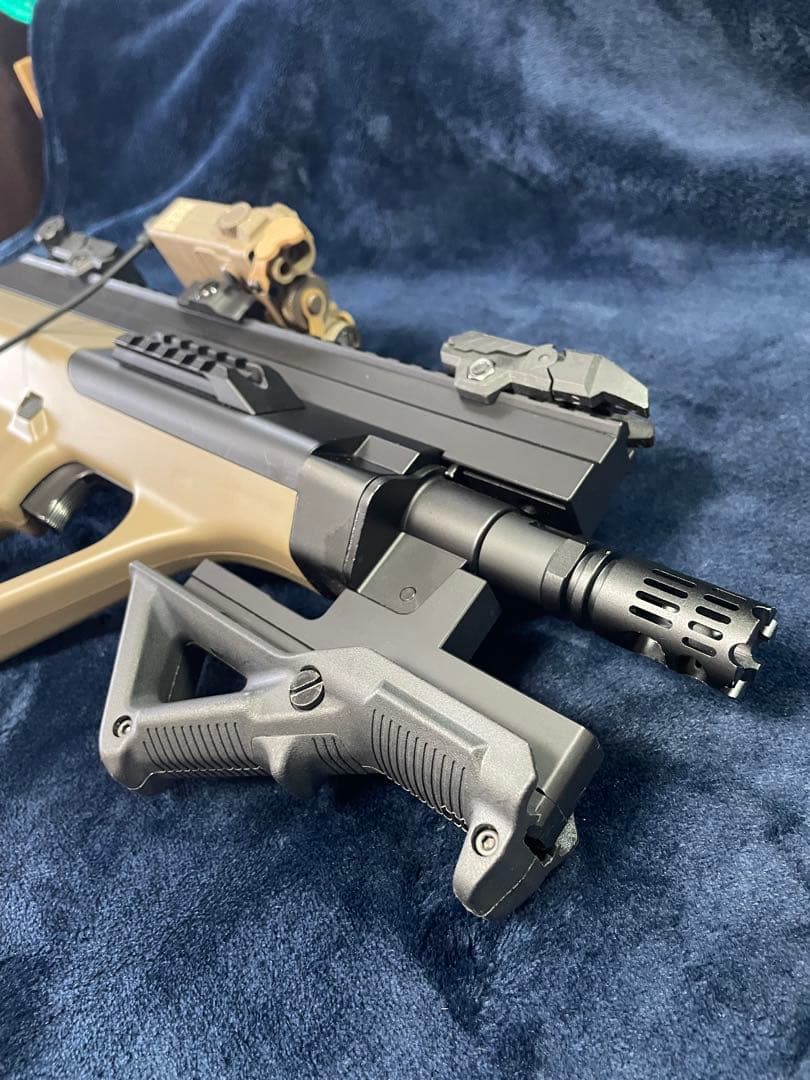 東京マルイ ステアーAUG HC タンカラー