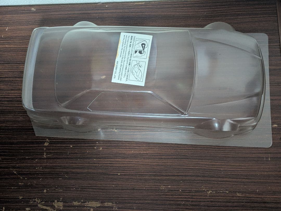 ラジコンボディーのみNISSAN Y31CIMA　1/10スケール