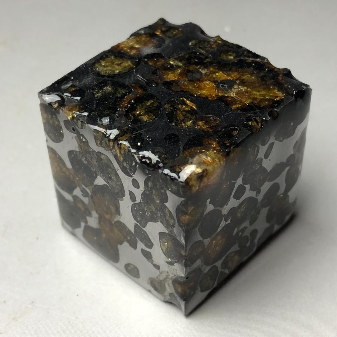 も*た様 パラサイト隕石 隕石　石鉄隕石　セリコ隕石 美品　重さ約103ｇ　台付