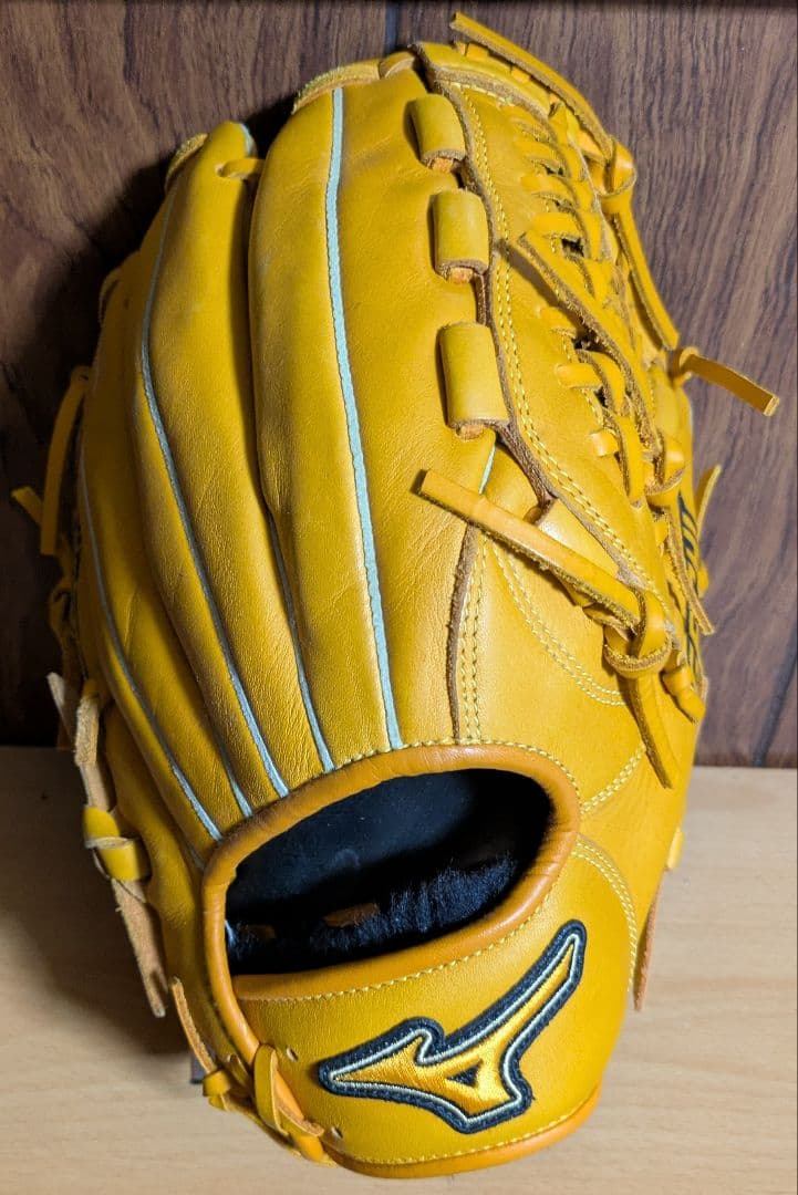 Mizuno イエロー グローブ