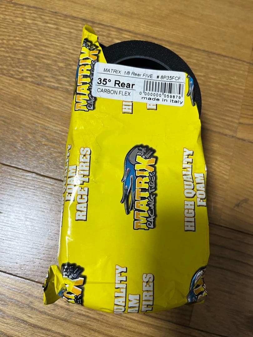 イタリア　マトリックス製　1/8GPレーシング　ホイール付タイヤ　29個　新品