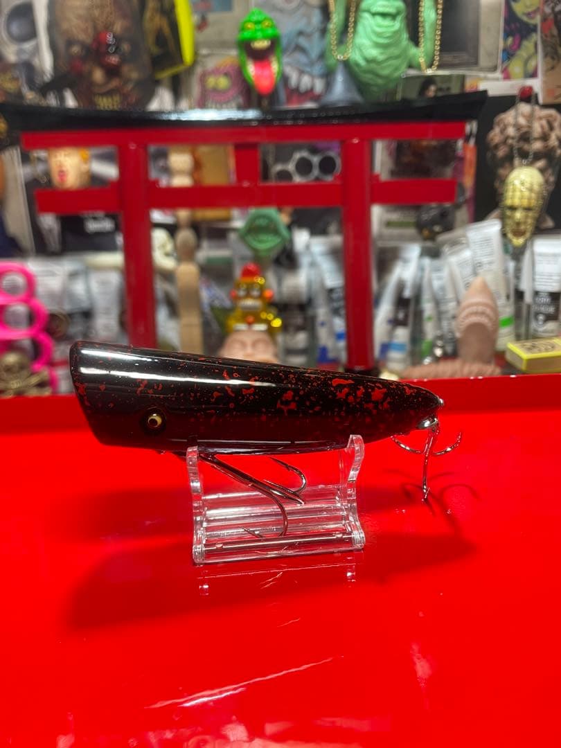 サーフェイスジョー　表層暴鮫　漆塗り　宝物ルアー　赤黒　ポッパー