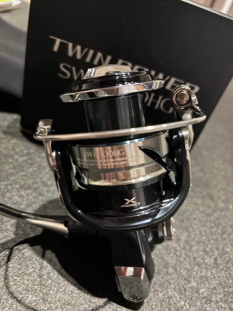 21TWIN POWER SW6000HG スピニングリール