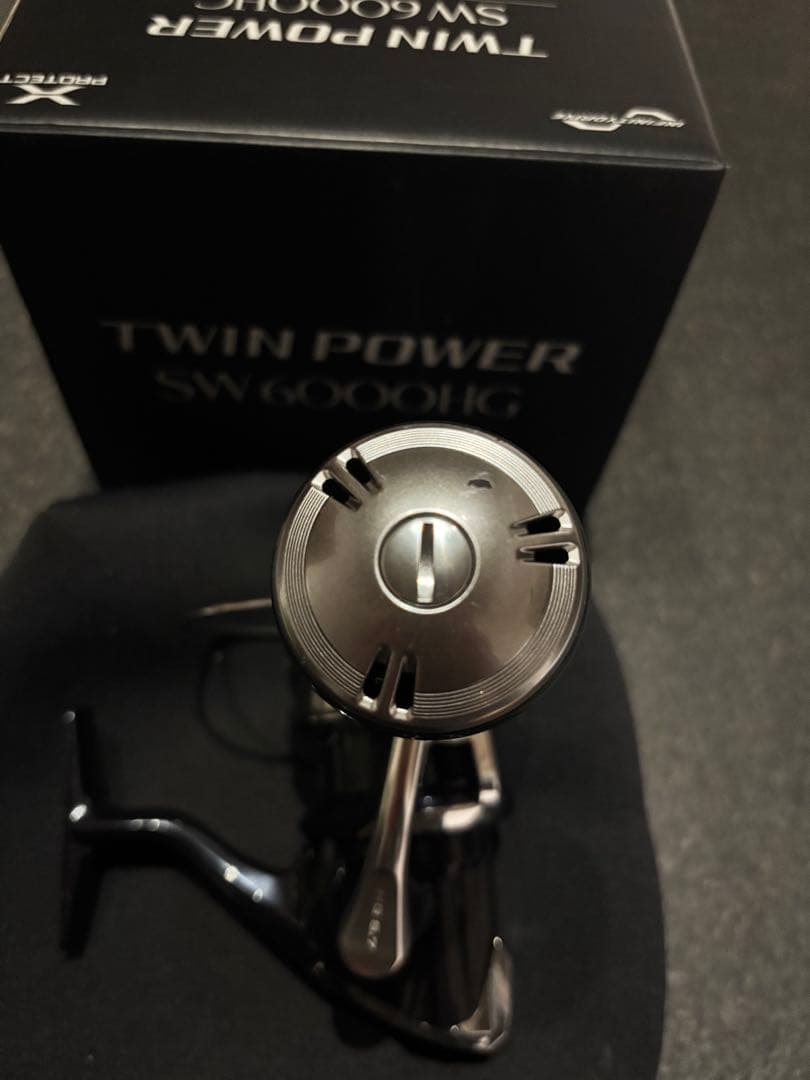 21TWIN POWER SW6000HG スピニングリール