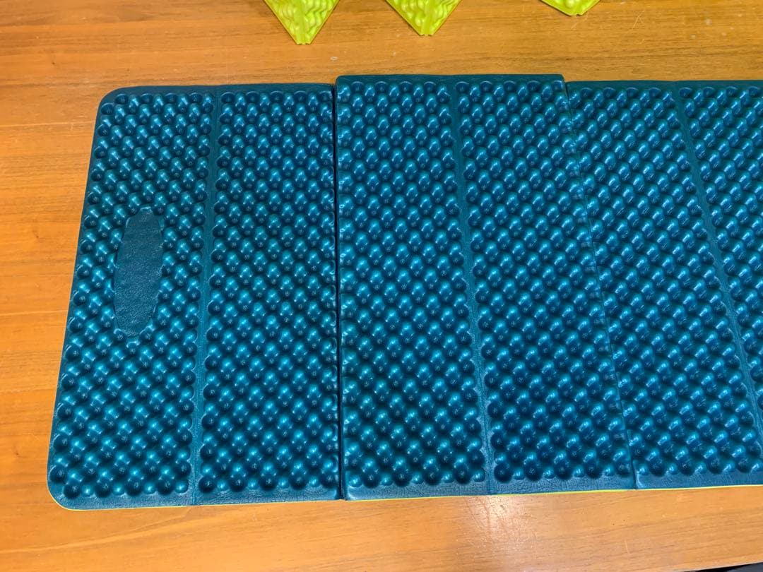 N0821-14★mont-bell 折りたたみ式フォームパッド150/180