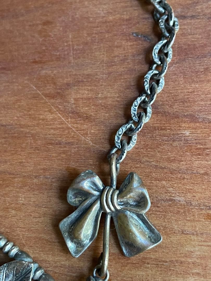 ⬇️アンティーク　ヴィンテージ　⭐︎ リボン　ネックレス