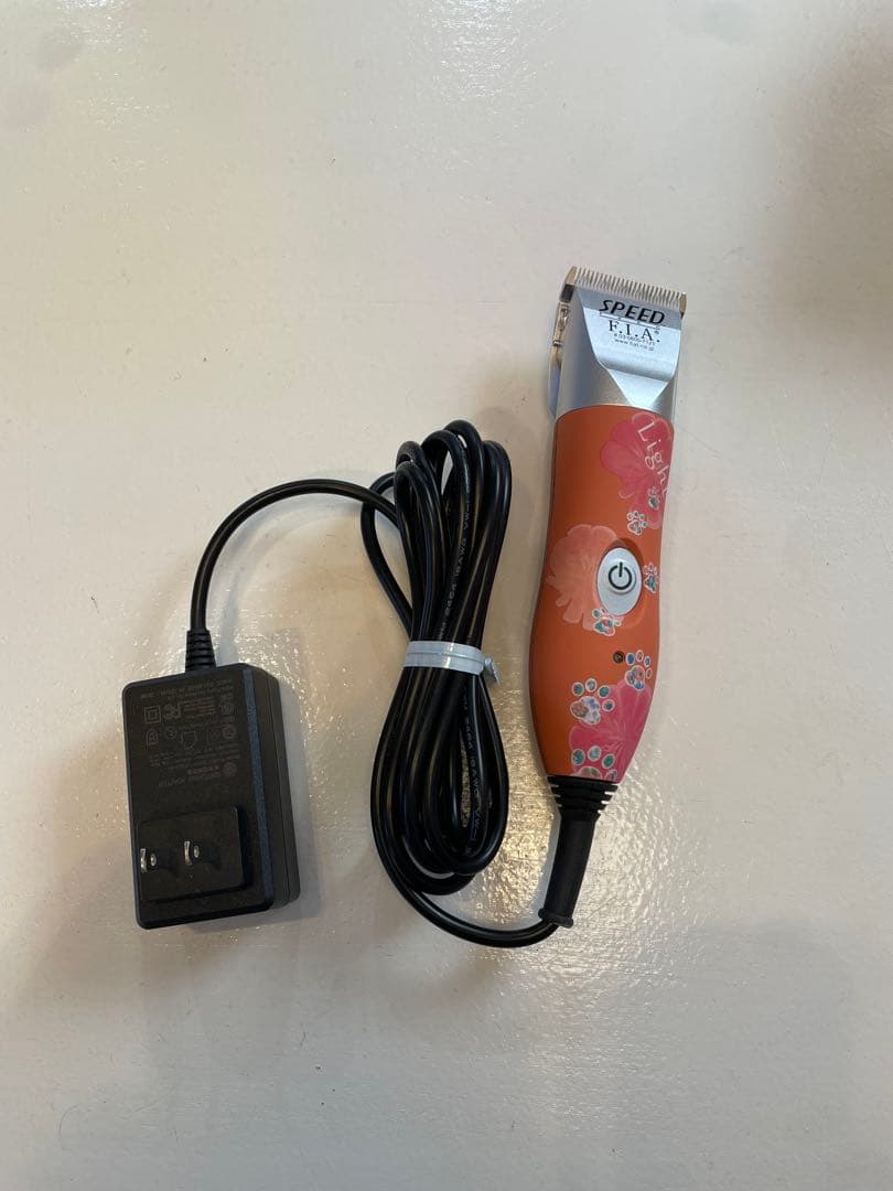 F.I.A. スピードライト　バリカン本体とアタッチメント6個のセット