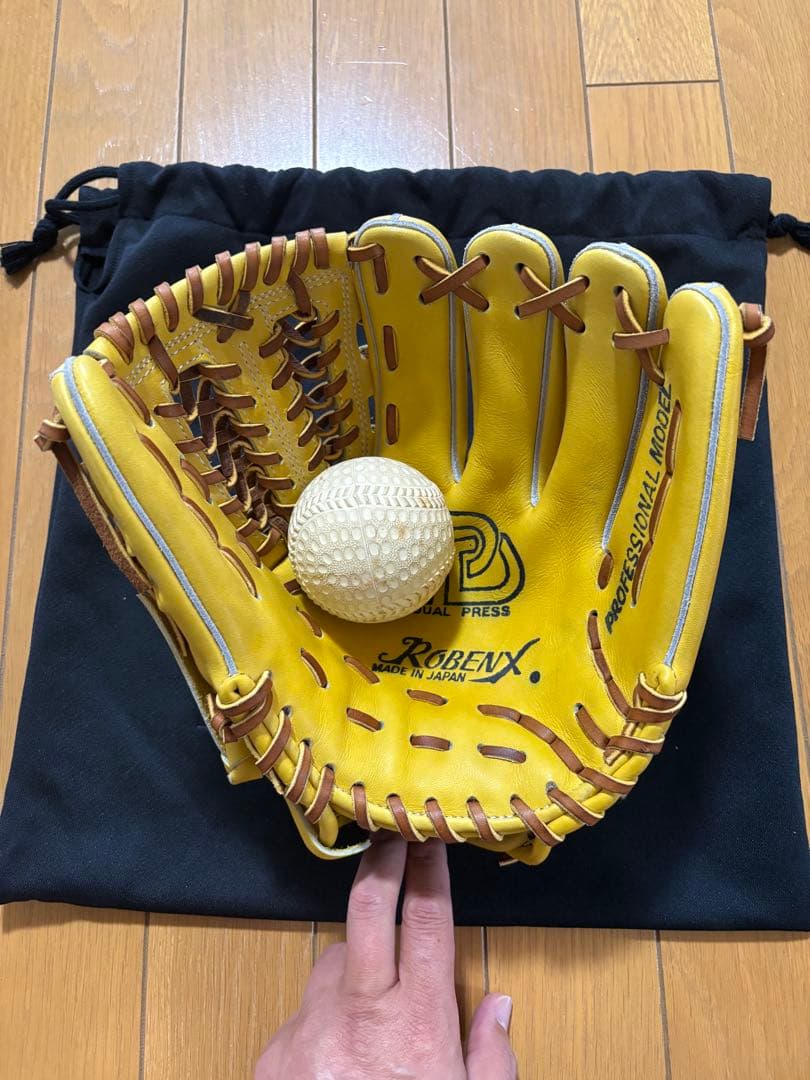 ロベンクス　イエロー レザー 軟式オーダーグローブ 内野用　収納袋付き