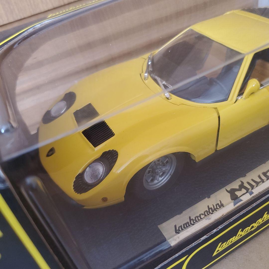 アンソン ランボルギーニ・ミウラ 1/18 ミニカー 絶版品