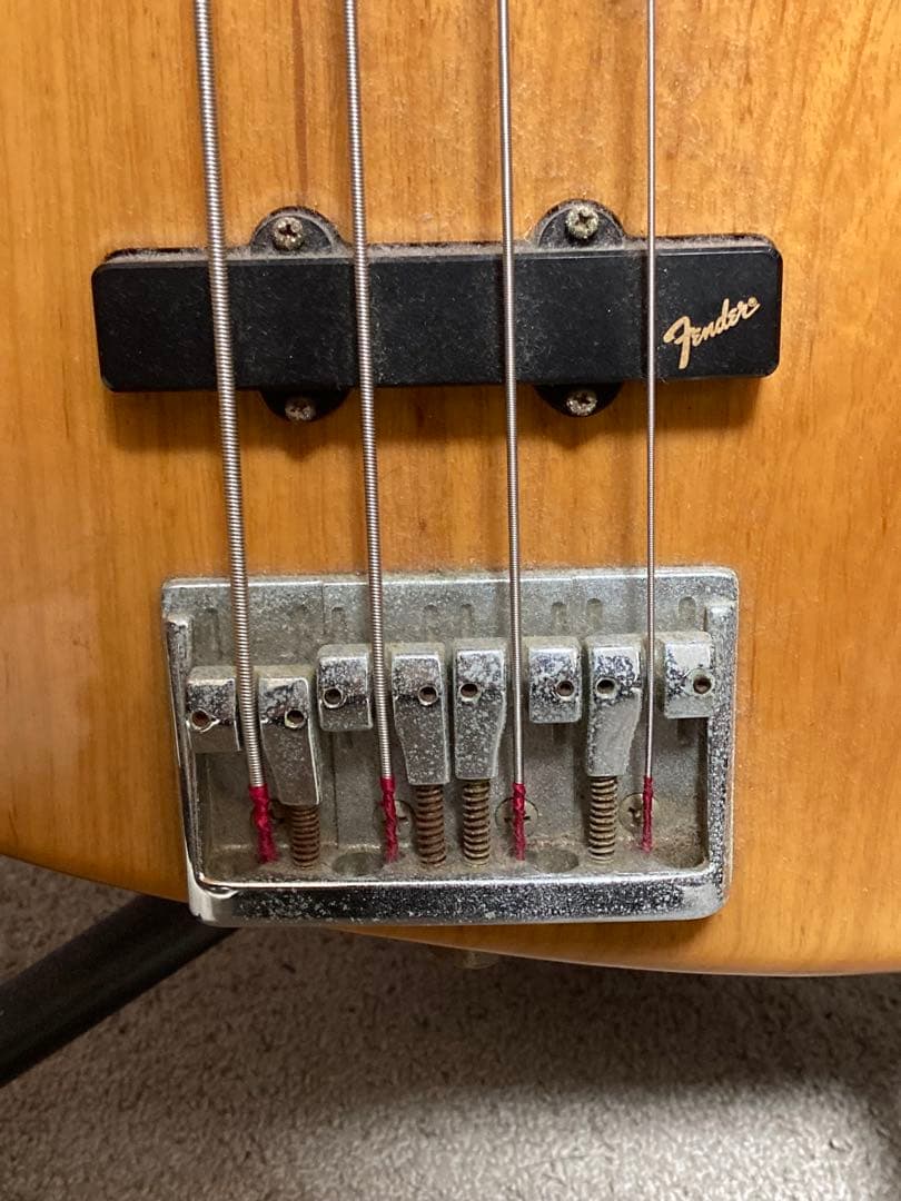 ベース Fender Jazz Bass JBR-80