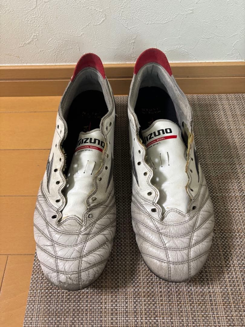 ミズノ モレリアネオIII JAPAN ホワイト