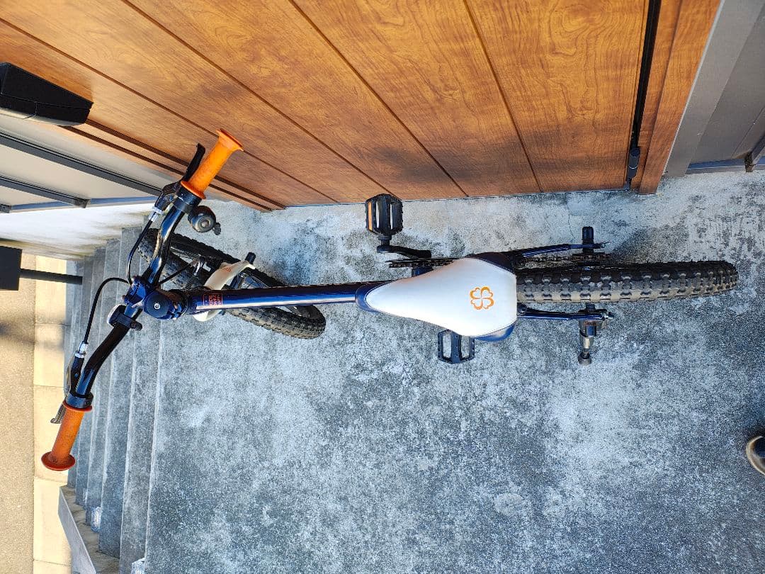 自転車 ネイビー ヨツバサイクル　18インチ