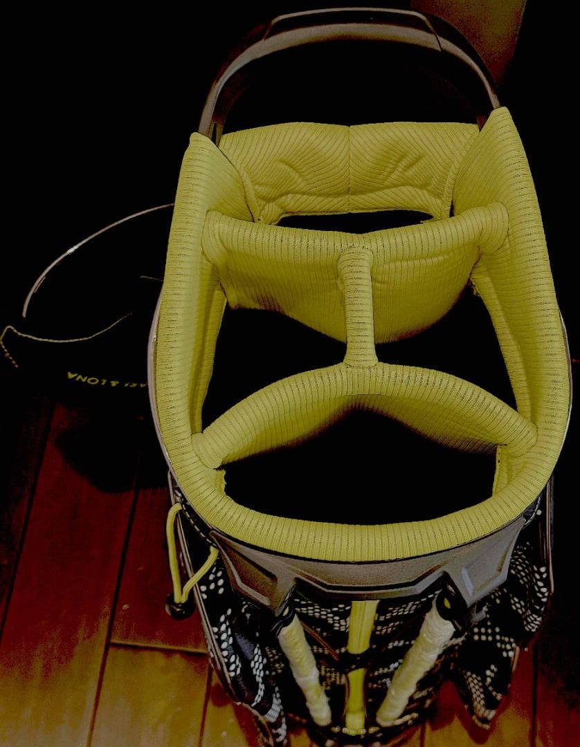 ✨送料込✨新品＆未使用✨MARK&LONA 迷彩柄スタンド型キャディーバッグ