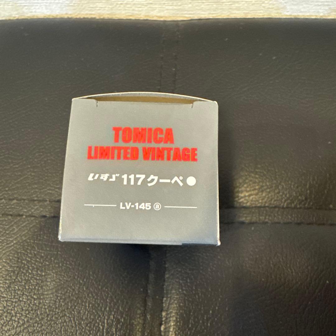 ミニカー TOMICA LIMITED VINTAGE ISUZU 117 COUPE